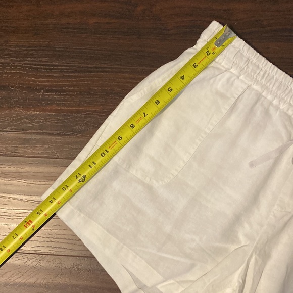 30. Perfect Summer Linen/viscose shorts! - Picture 8 of 9